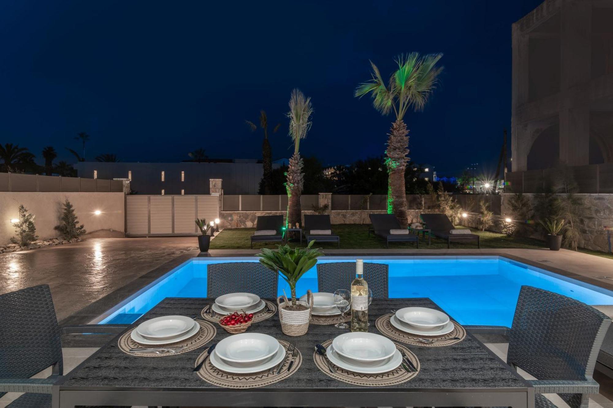 Sunwhite Villas - Private Pool & Cozy Atmosphere, By Zantewize 라가나스 외부 사진